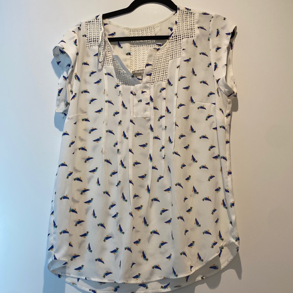 Daniel Rainn Women’s Blouse